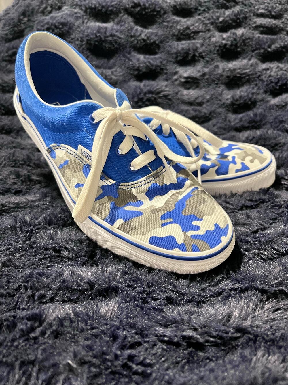 Vans Authentic Blue Camo Sneakers Youth 6.5 Mens 6 Womens 7.5 Canvas Shoes EUC